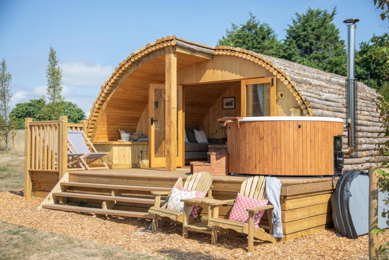 Barnhorn Glamping Villa Hooe Bagian luar foto